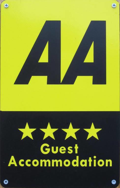 Windsor Lodge B&B Дроэда Экстерьер фото